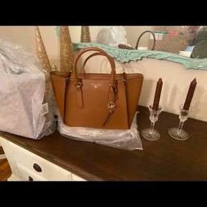NWT Michael Kors Kris Large Leather Satchel